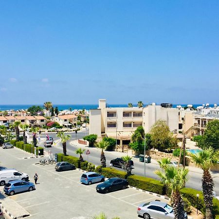 Апартаменты Sunset Seaview Studio Пафос Экстерьер фото